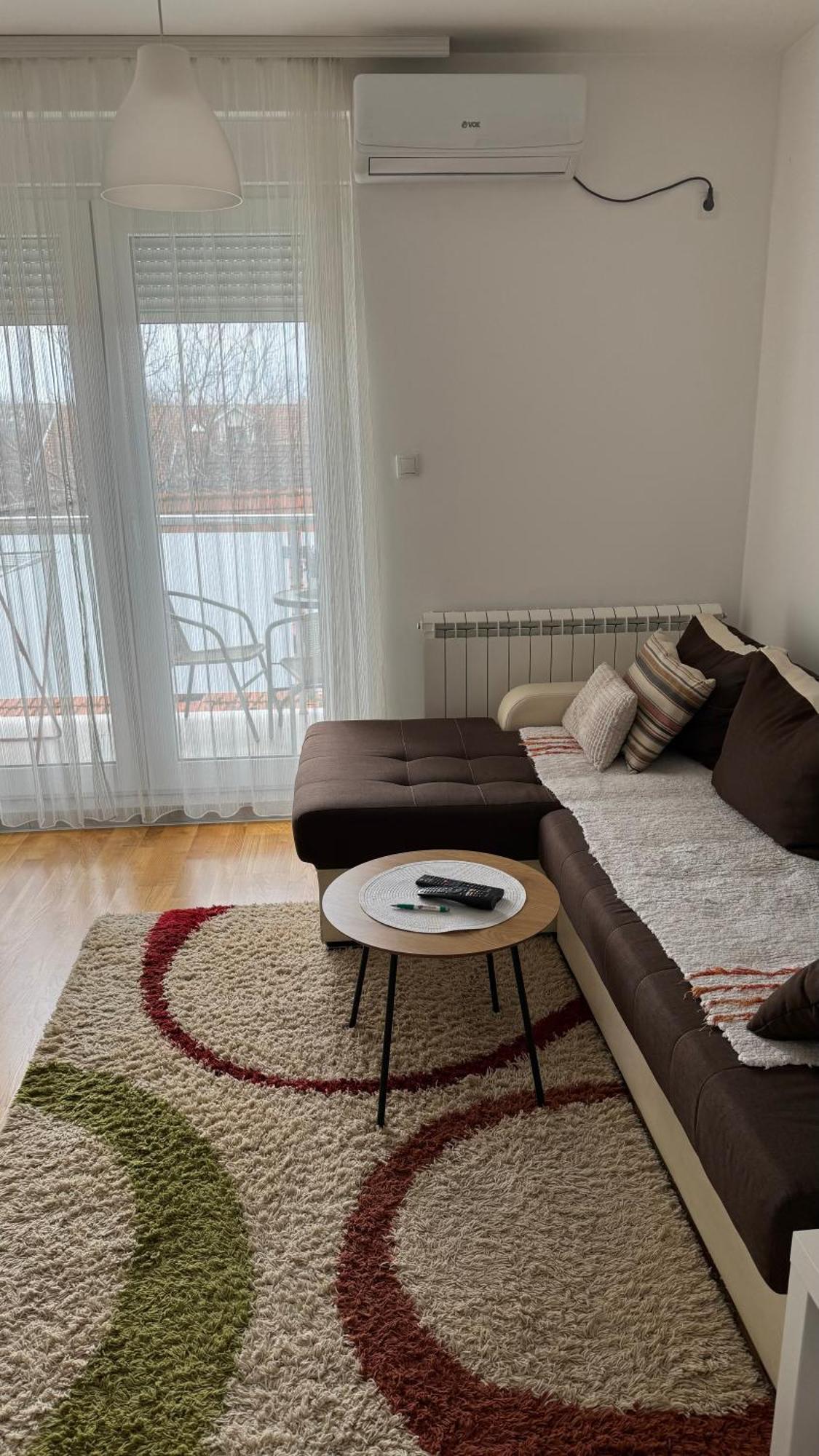 Apartman Pazova Стара Пазова Екстериор снимка